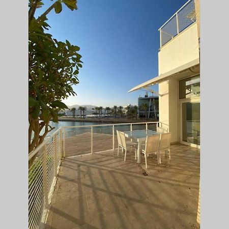 Haverim Ba'Lagouna Amazing Duplex 3Br Front Sea Apartment Ейлат Екстериор снимка