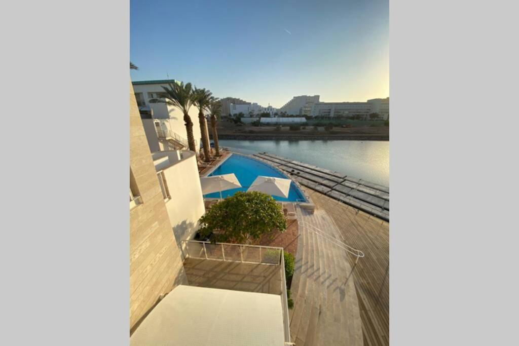 Haverim Ba'Lagouna Amazing Duplex 3Br Front Sea Apartment Ейлат Екстериор снимка